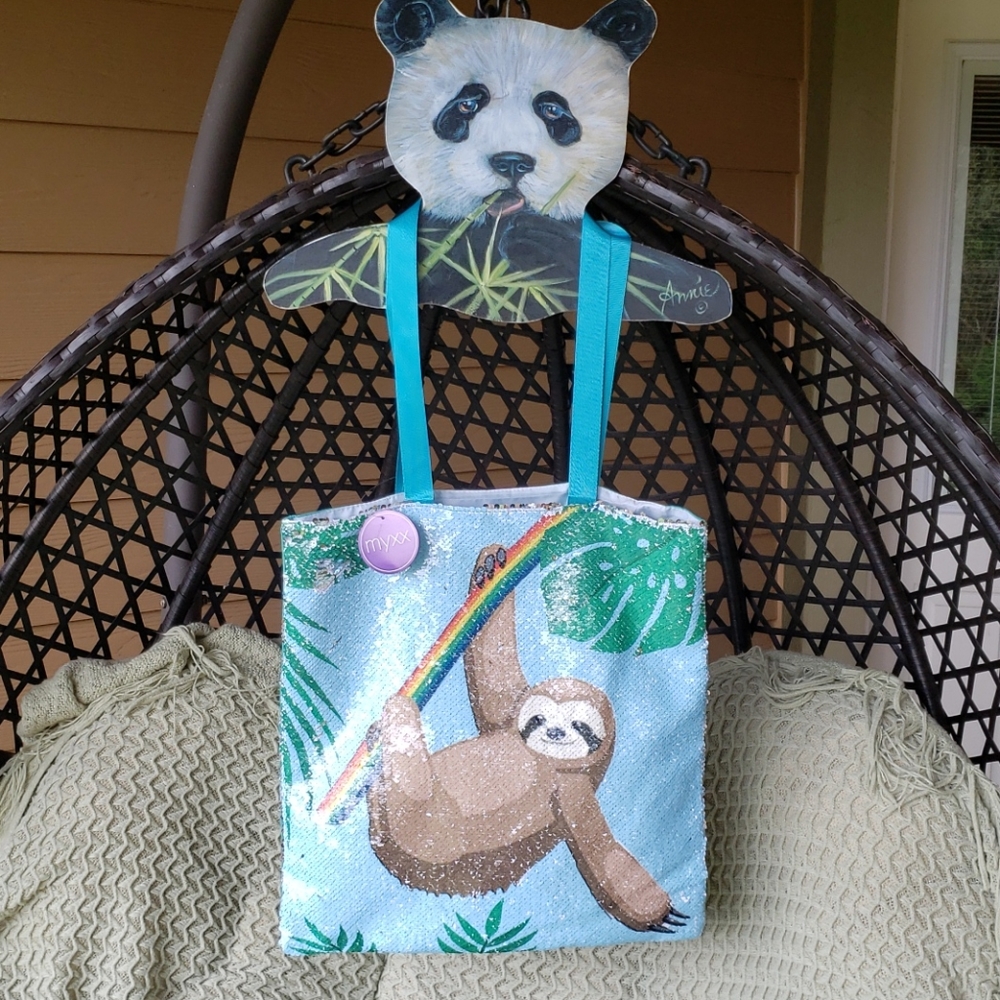 🦥 "Magic Sequin" sloth tote NWT